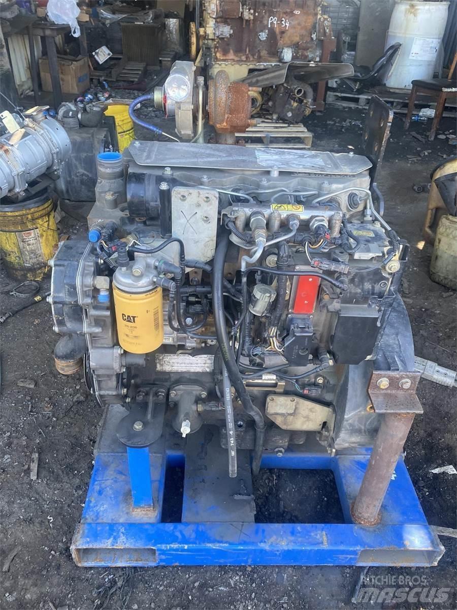 CAT C4.4 发动机