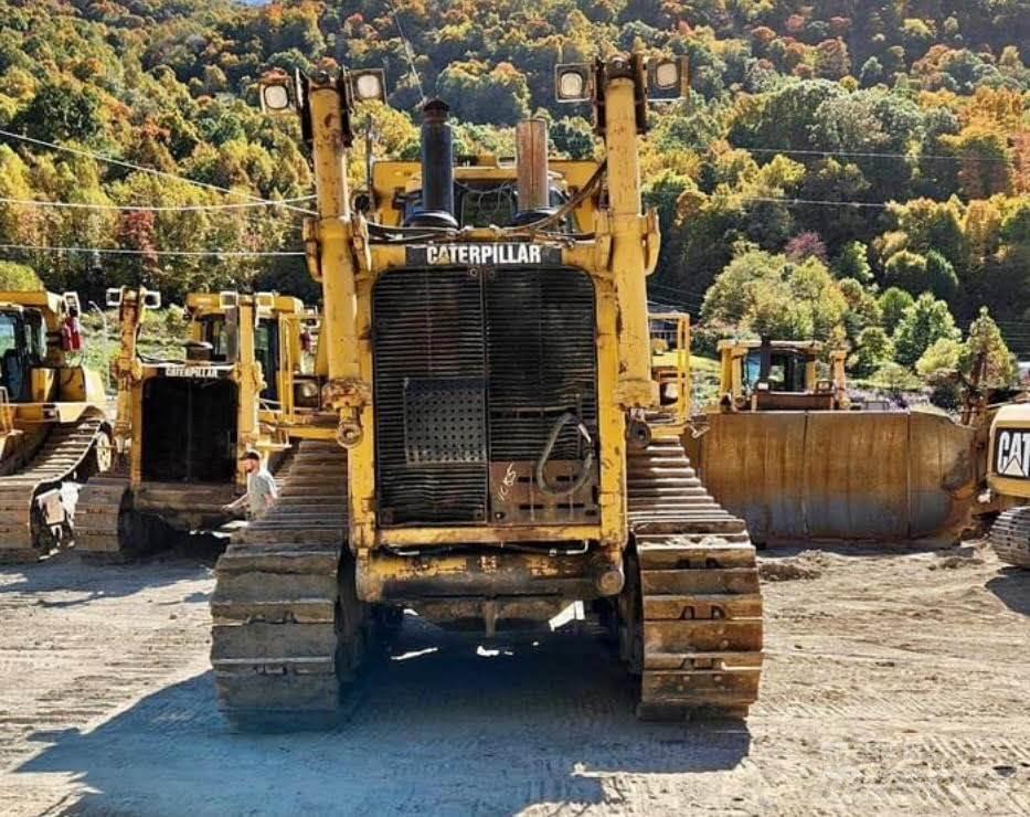 CAT D10T 履带式推土机