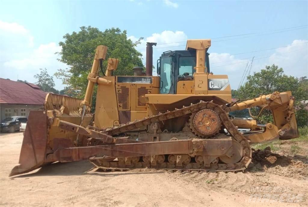 CAT D10T 履带式推土机