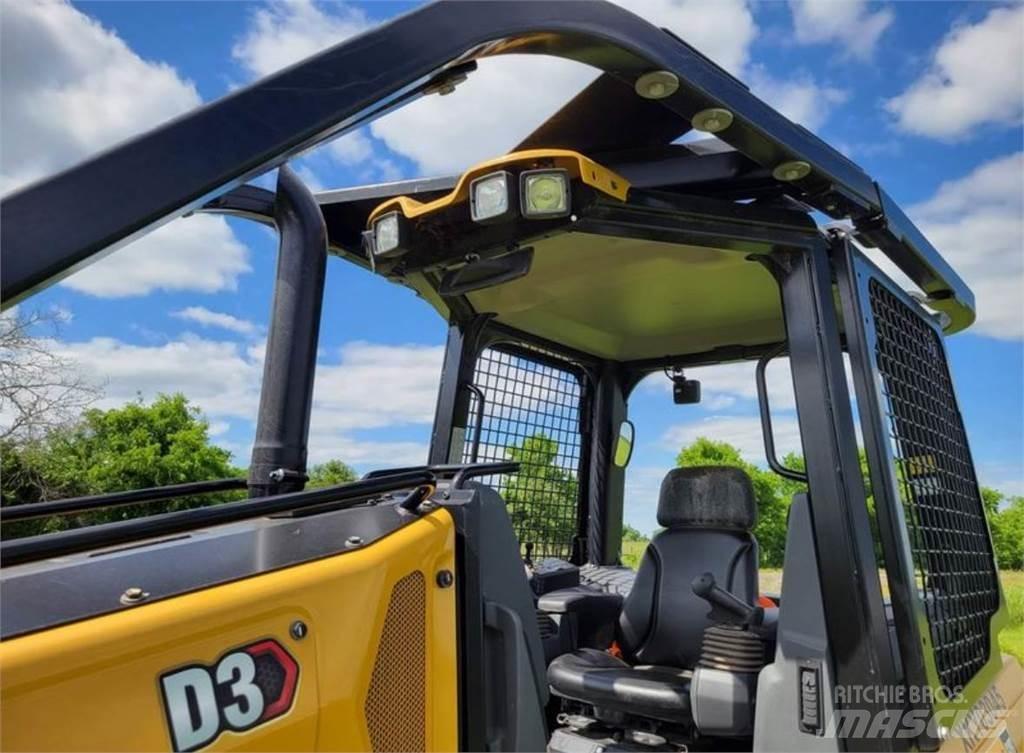 CAT D3 履带式推土机