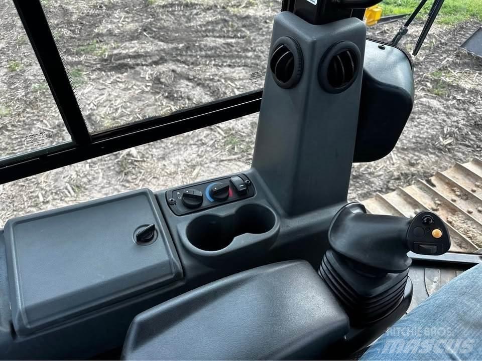 CAT D3 履带式推土机