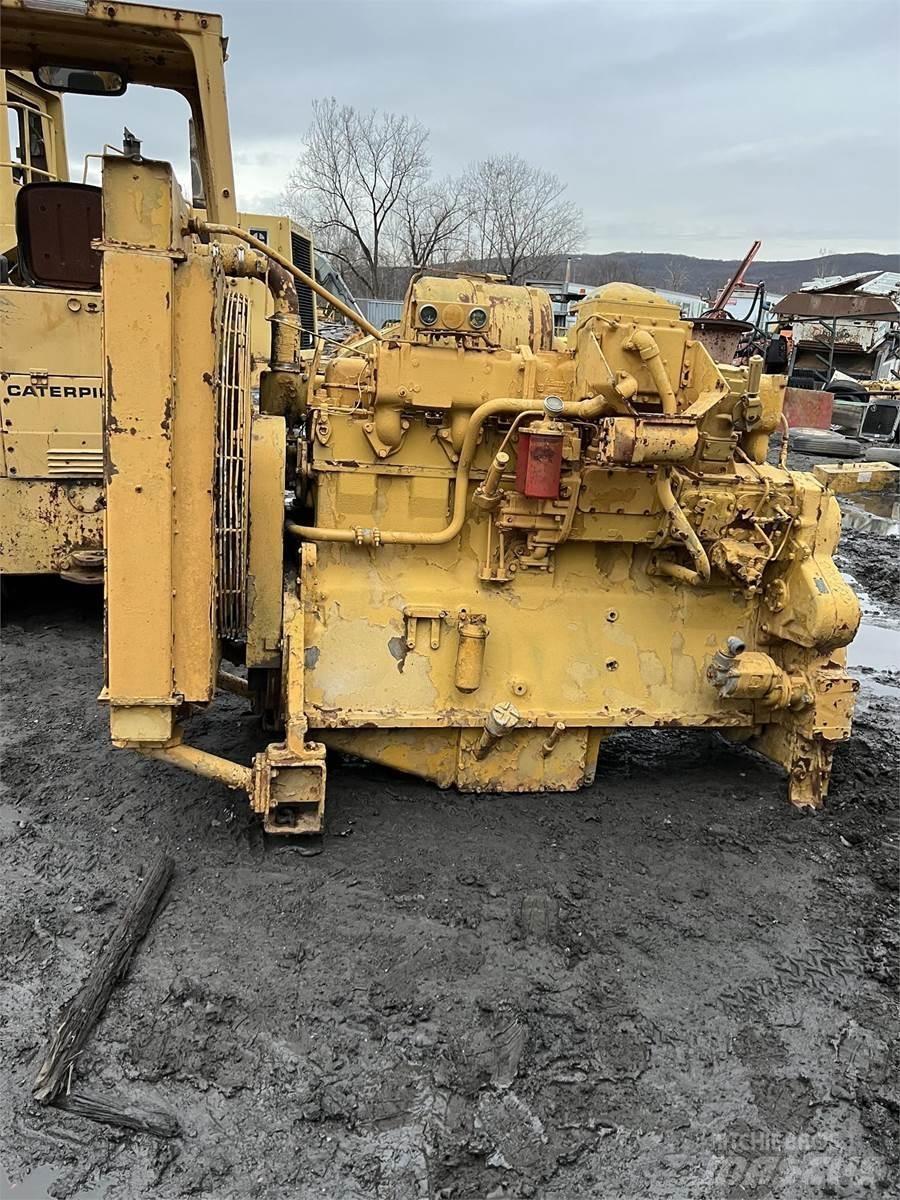 CAT D353 发动机