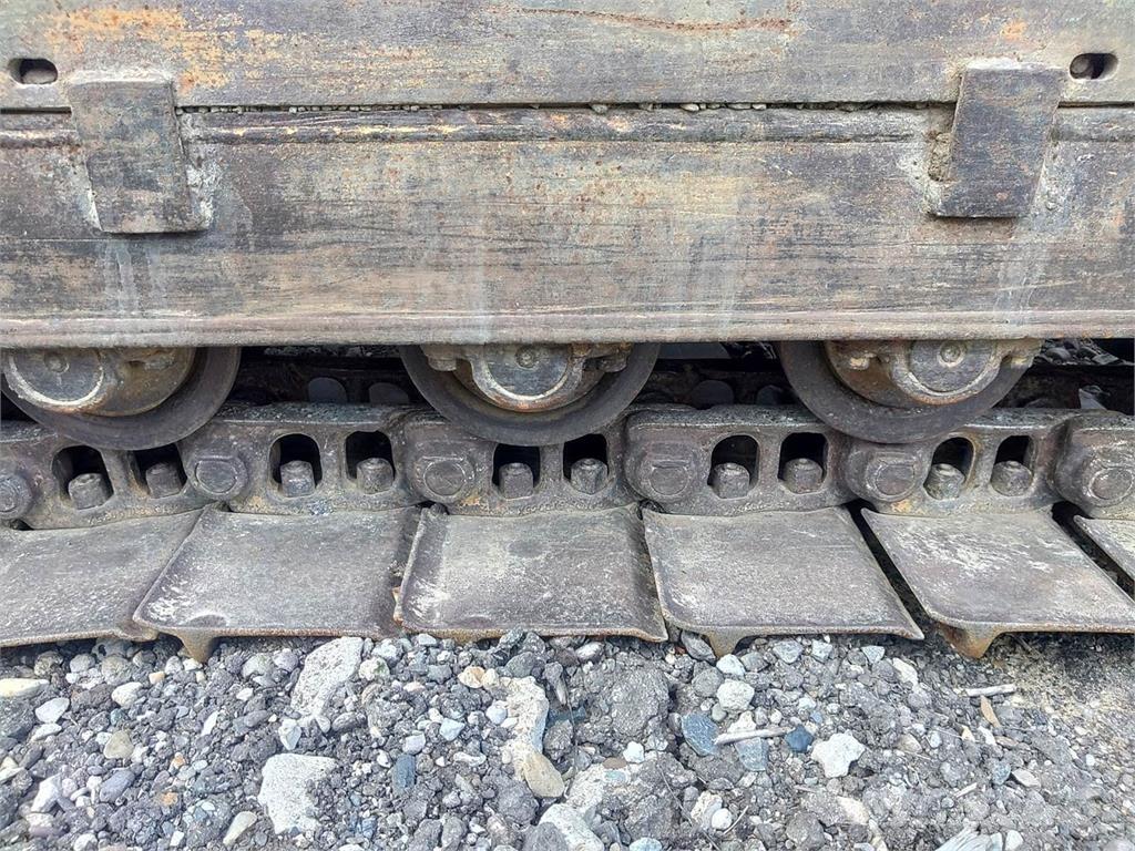 CAT D3B 履带式推土机