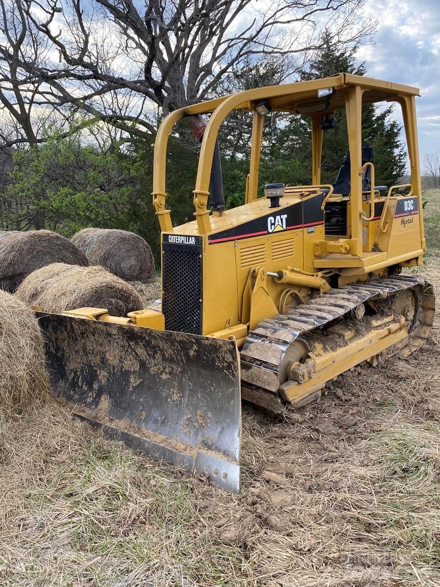 CAT D3C 履带式推土机
