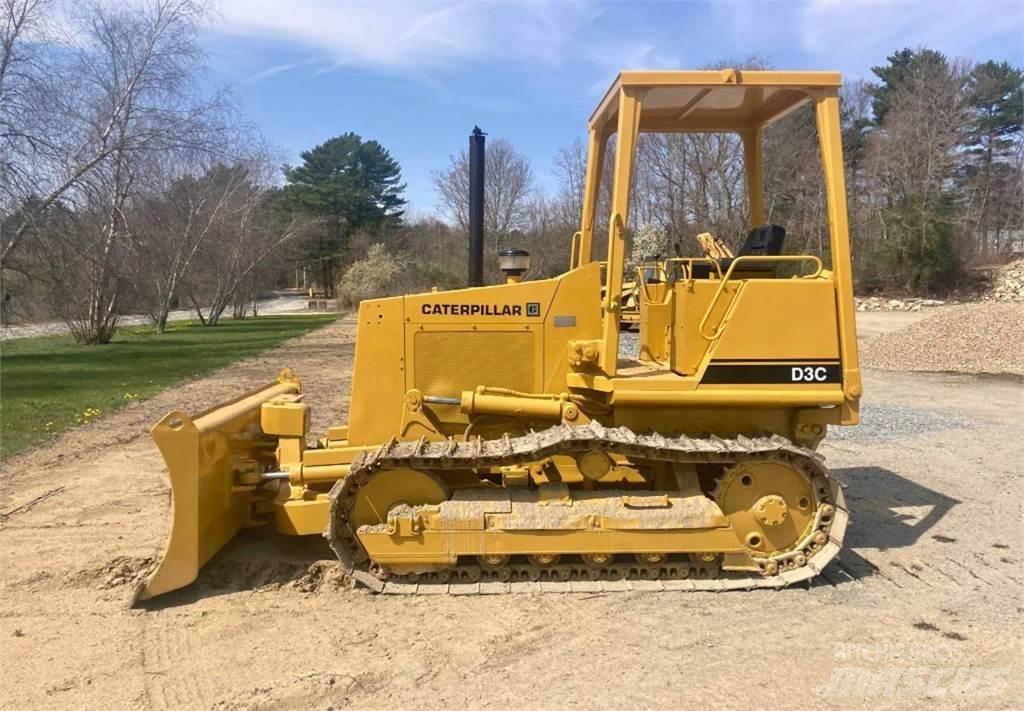 CAT D3C 履带式推土机