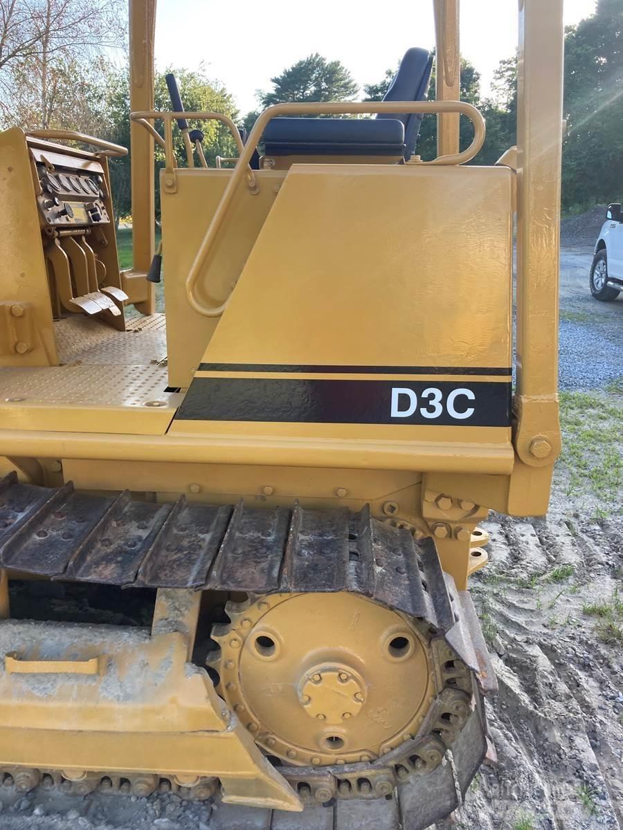 CAT D3C 履带式推土机