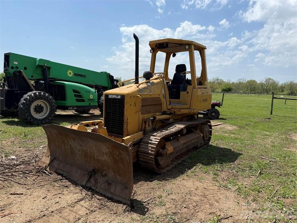 CAT D3G XL 履带式推土机