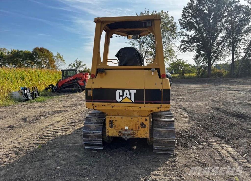 CAT D3G XL 履带式推土机