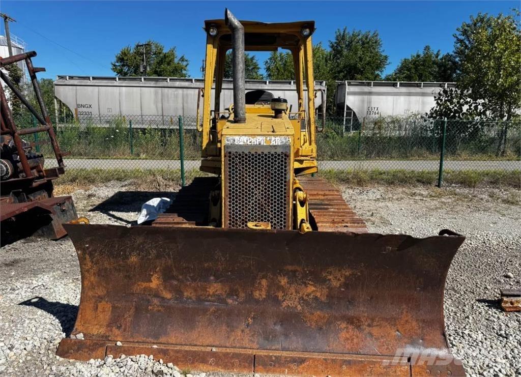 CAT D4C 履带式推土机