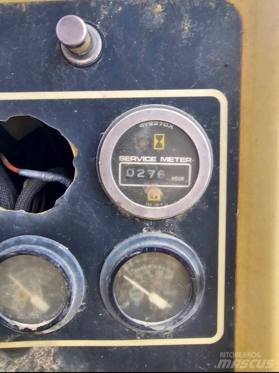 CAT D4H II 履带式推土机