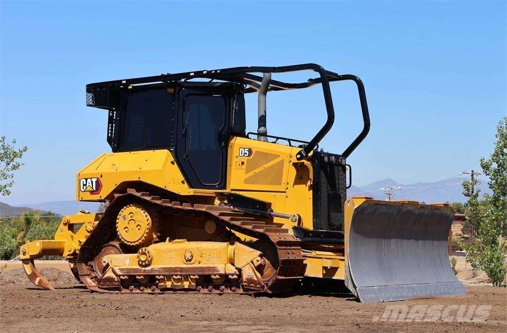 CAT D5 XL 履带式推土机