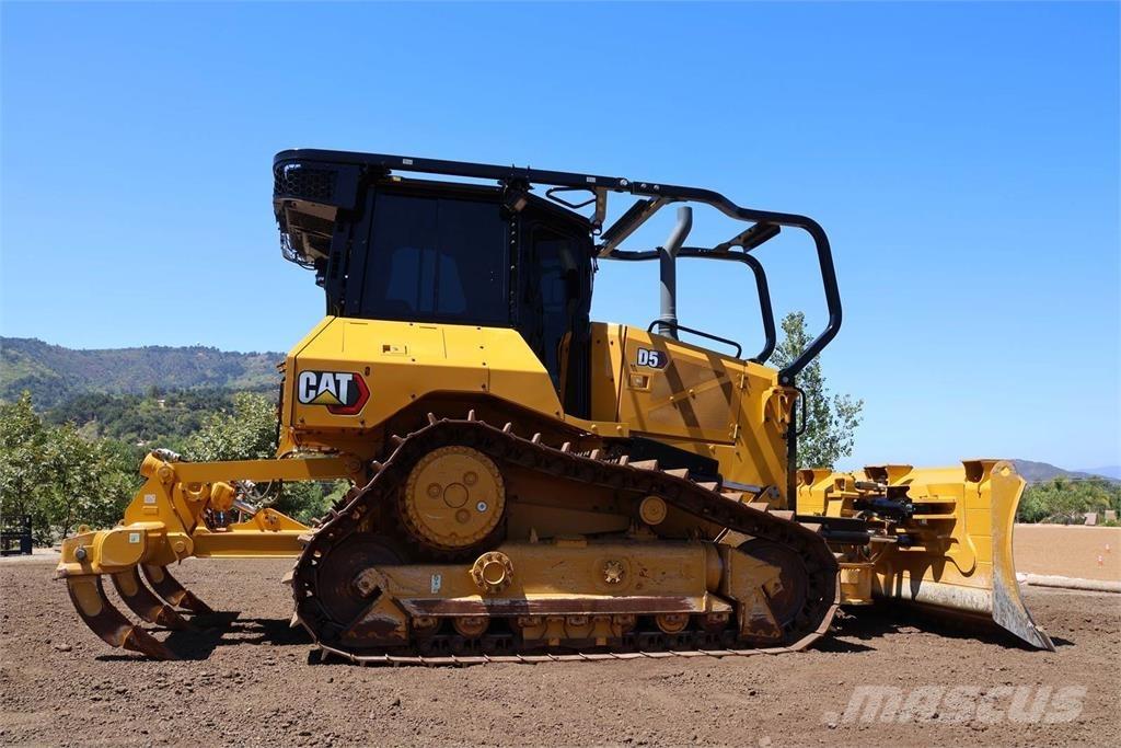CAT D5 XL 履带式推土机