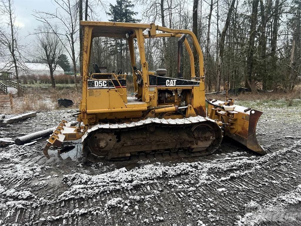 CAT D5C 履带式推土机
