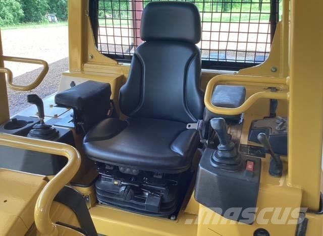 CAT D5G XL 履带式推土机