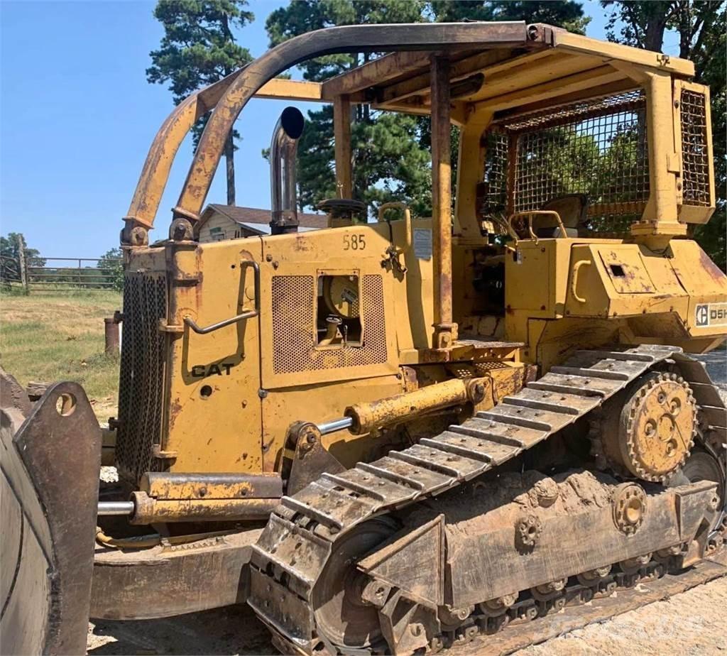 CAT D5H 履带式推土机