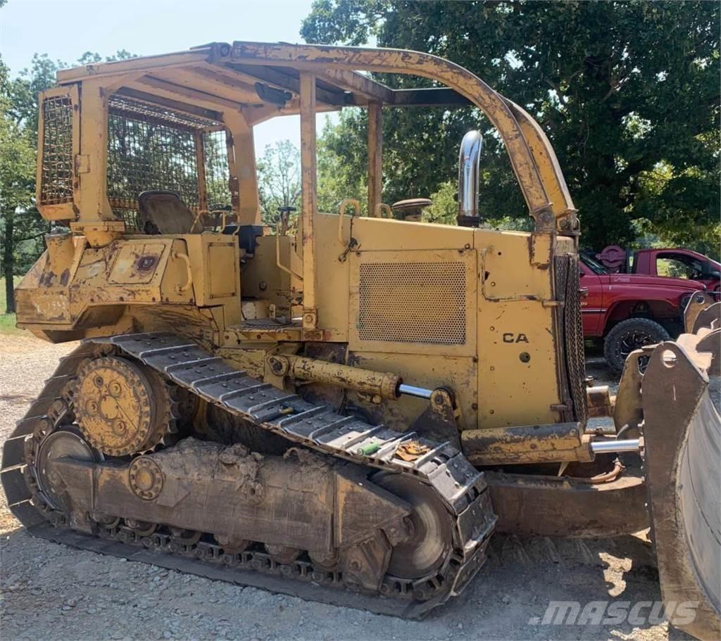CAT D5H 履带式推土机