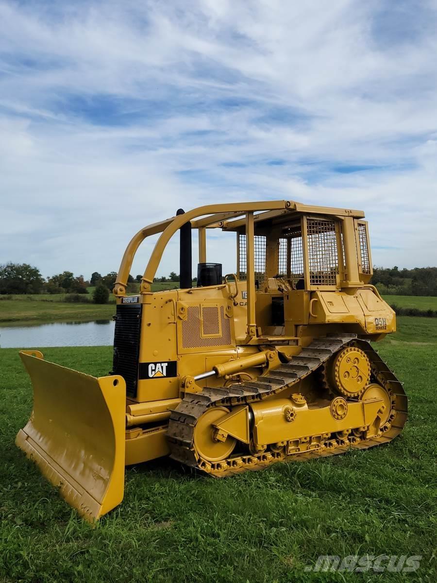 CAT D5H 履带式推土机