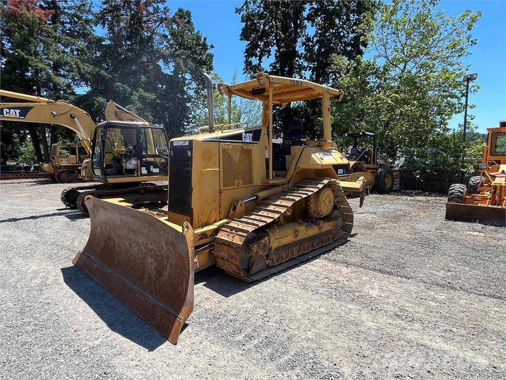 CAT D5N 履带式推土机