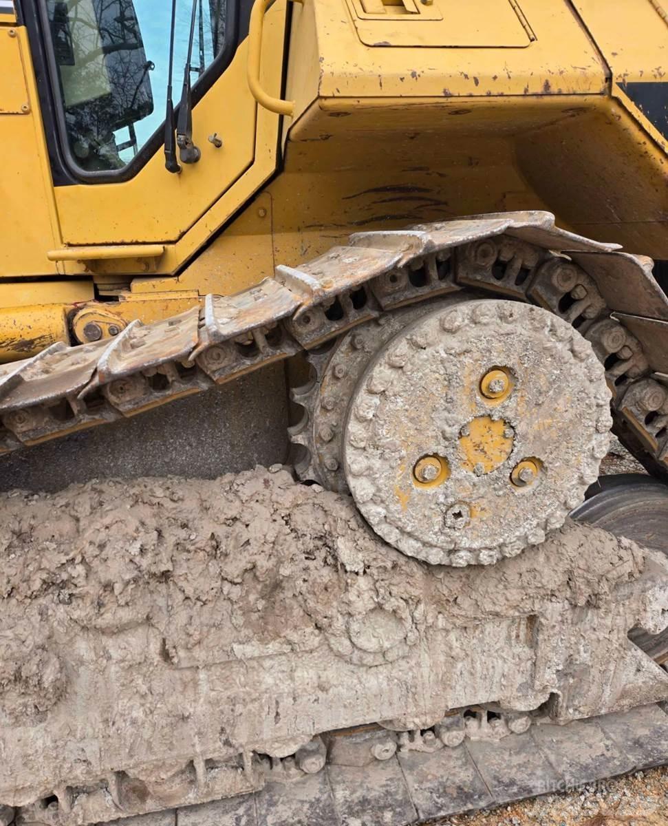CAT D6M XL 履带式推土机