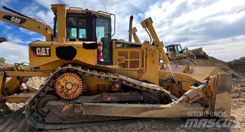 CAT D6T 履带式推土机