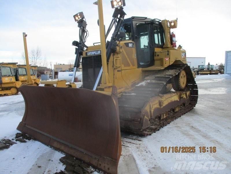 CAT D6T 履带式推土机