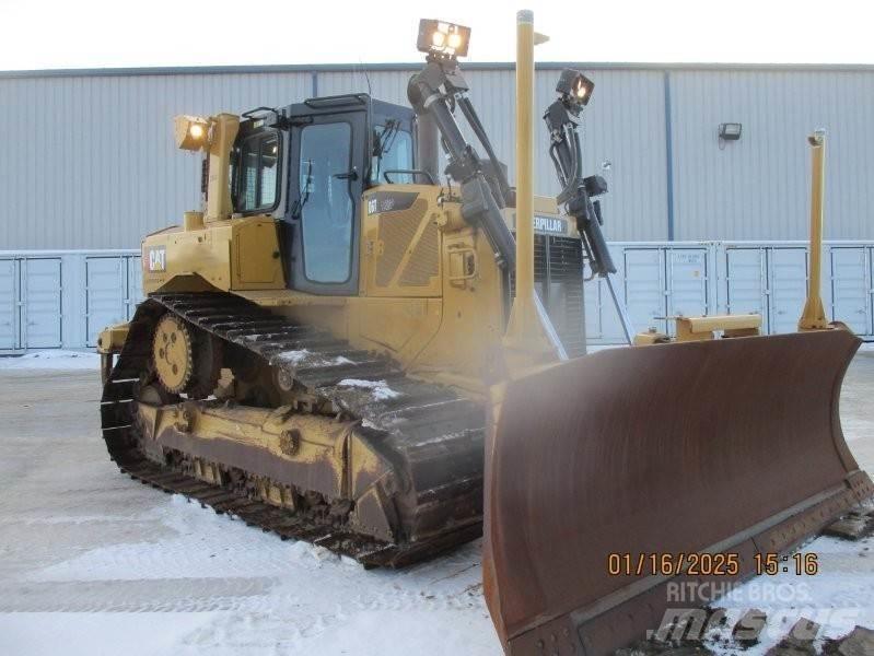 CAT D6T 履带式推土机