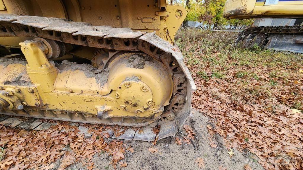 CAT D7F 履带式推土机