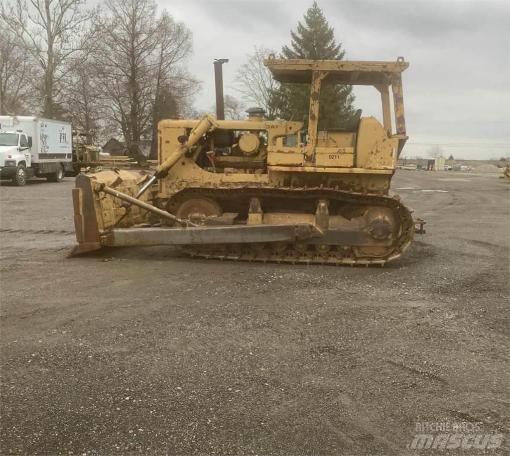 CAT D7F 履带式推土机