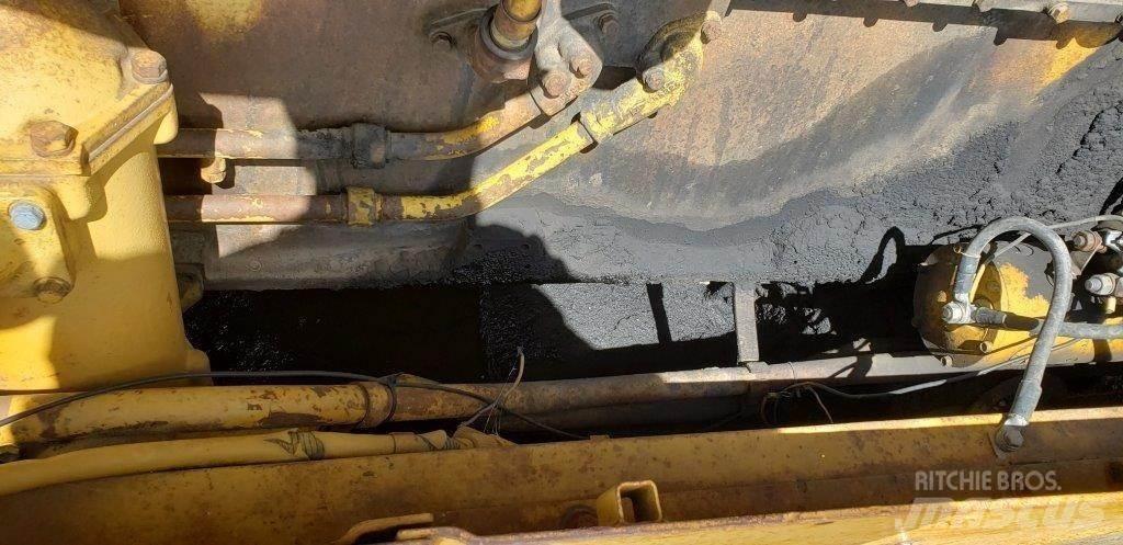 CAT D8H 履带式推土机
