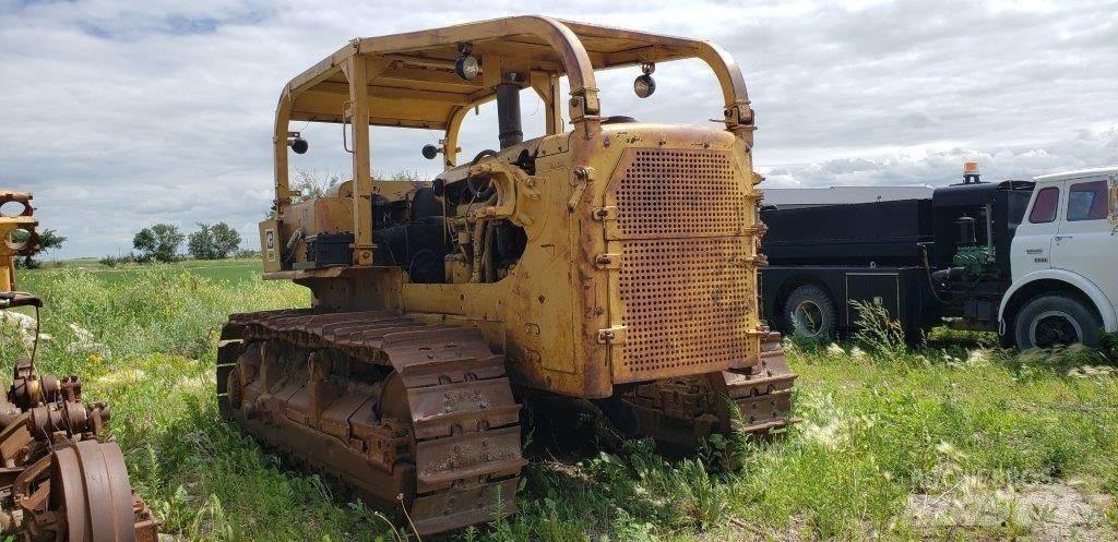 CAT D8H 履带式推土机