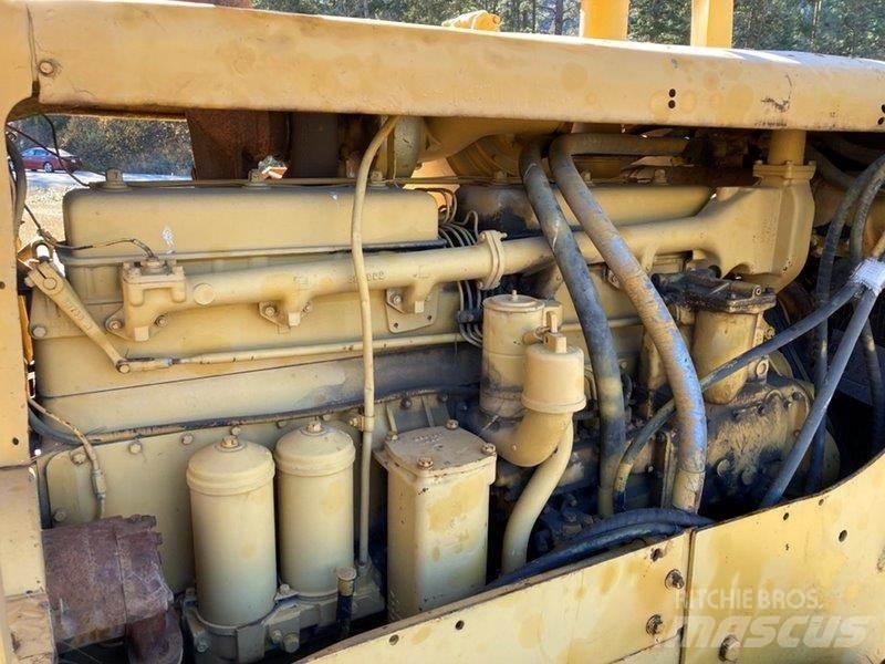 CAT D8H 履带式推土机