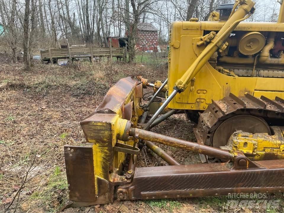 CAT D8H 履带式推土机