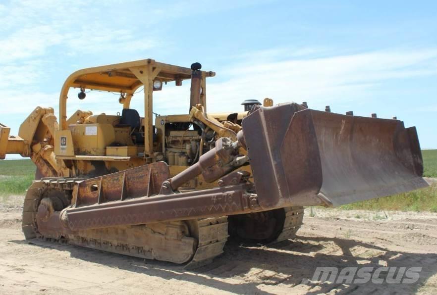 CAT D8H 履带式推土机