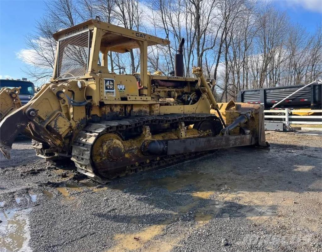 CAT D8H 履带式推土机