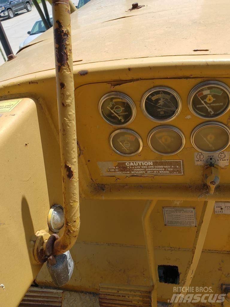 CAT D8K 履带式推土机