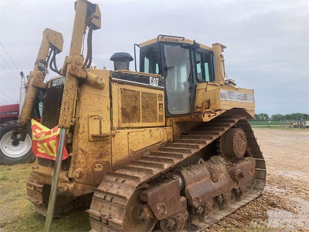 CAT D8R 履带式推土机