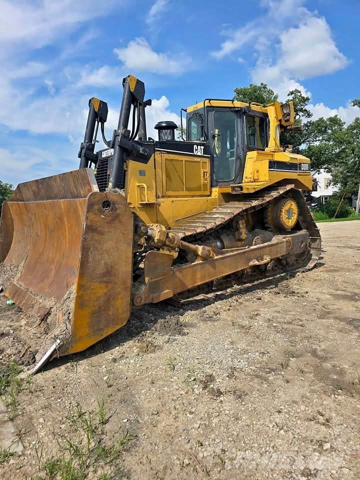 CAT D8R 履带式推土机