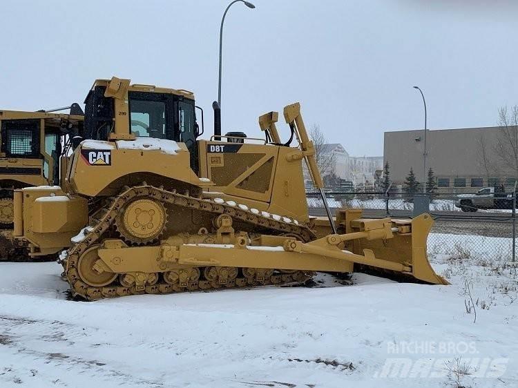 CAT D8T 履带式推土机