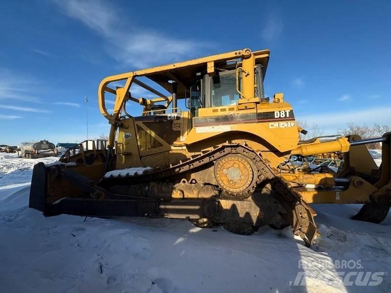 CAT D8T 履带式推土机
