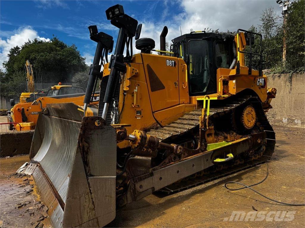 CAT D8T 履带式推土机