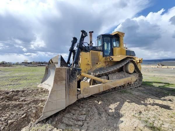 CAT D9N 履带式推土机