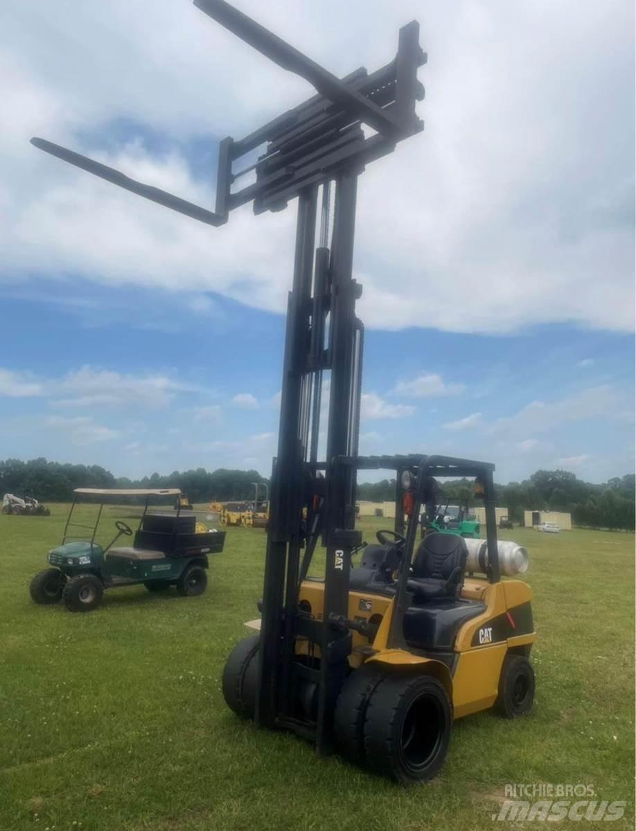 CAT P7000 其他叉车