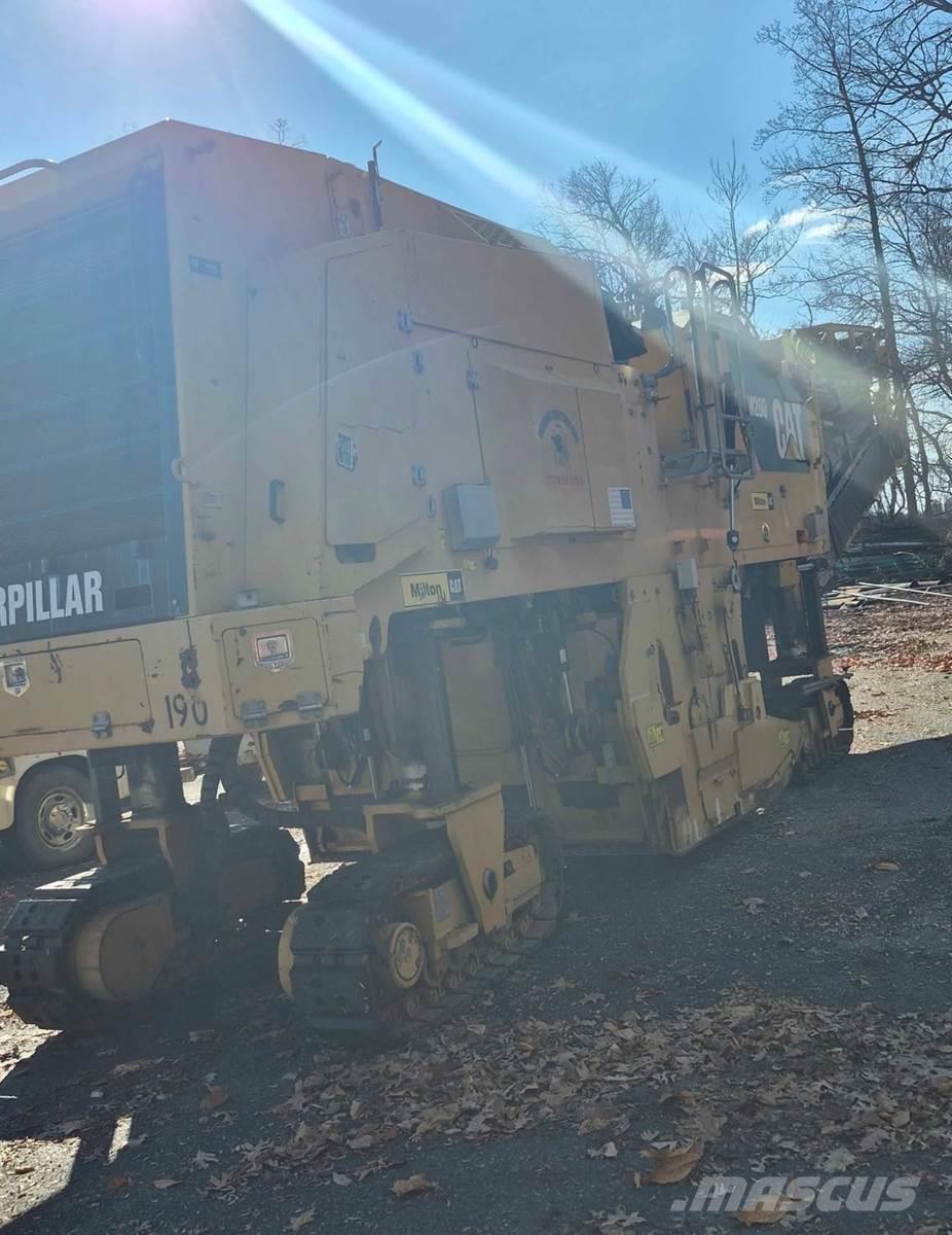 CAT PM200 沥青路面铣刨机|铣刨机