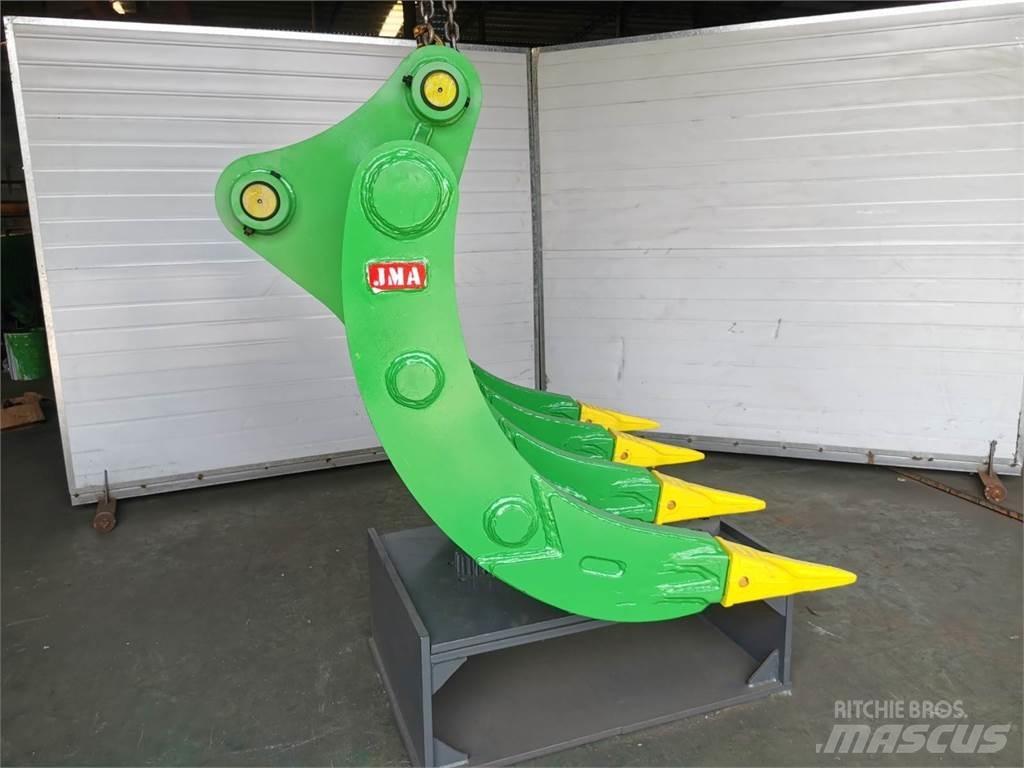 CAT Rake 犁耙和摊草机
