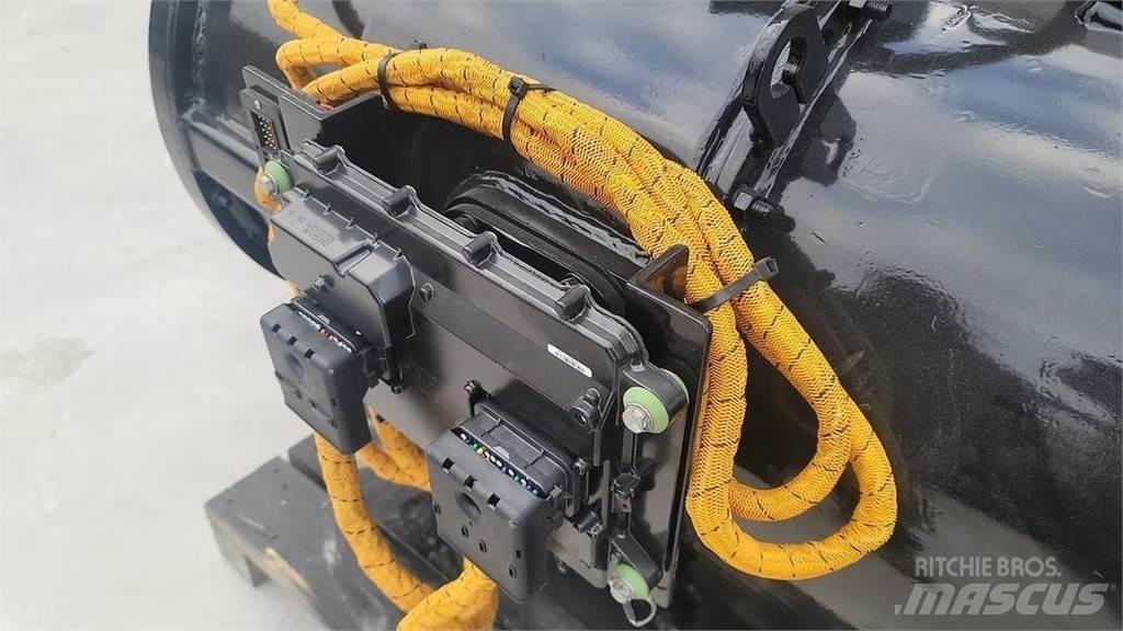 CAT TH48 变速器