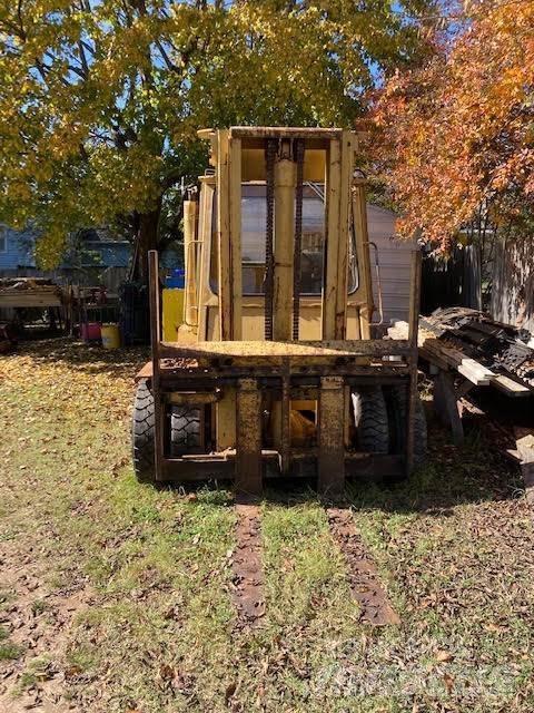 CAT V120 其他叉车