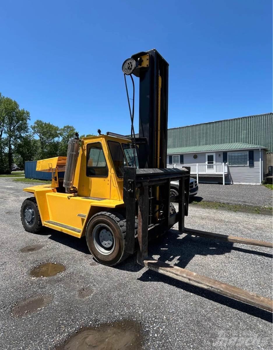 CAT V300 其他叉车