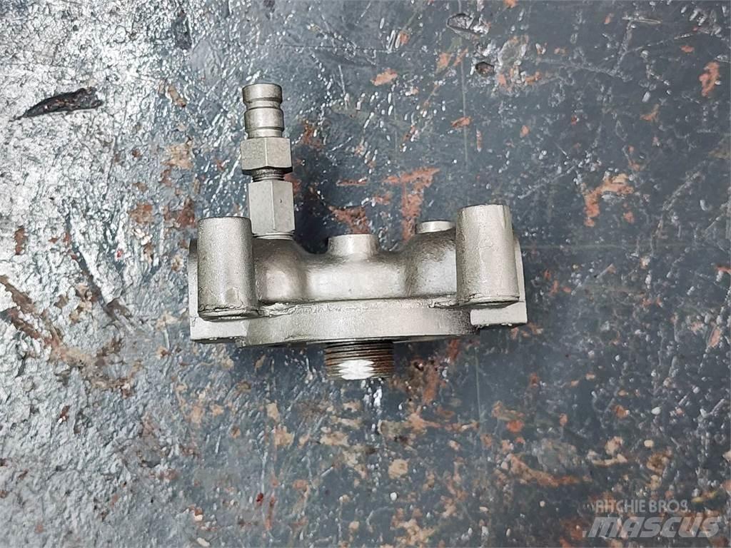 Cummins  发动机