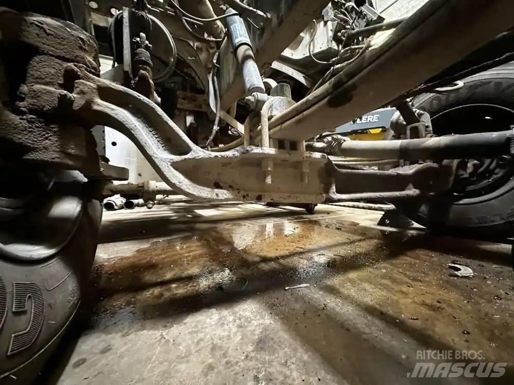  Dana 367 轴