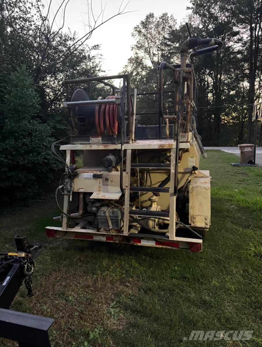 Finn T120 装料斗，气动吸粮机，升运机